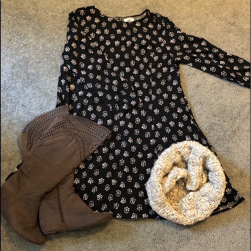 Old navy dress !